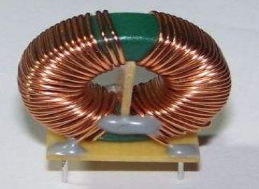 共模磁環(huán)電感特點(diǎn)以及谷景能夠定制固定頻率的共模磁環(huán)